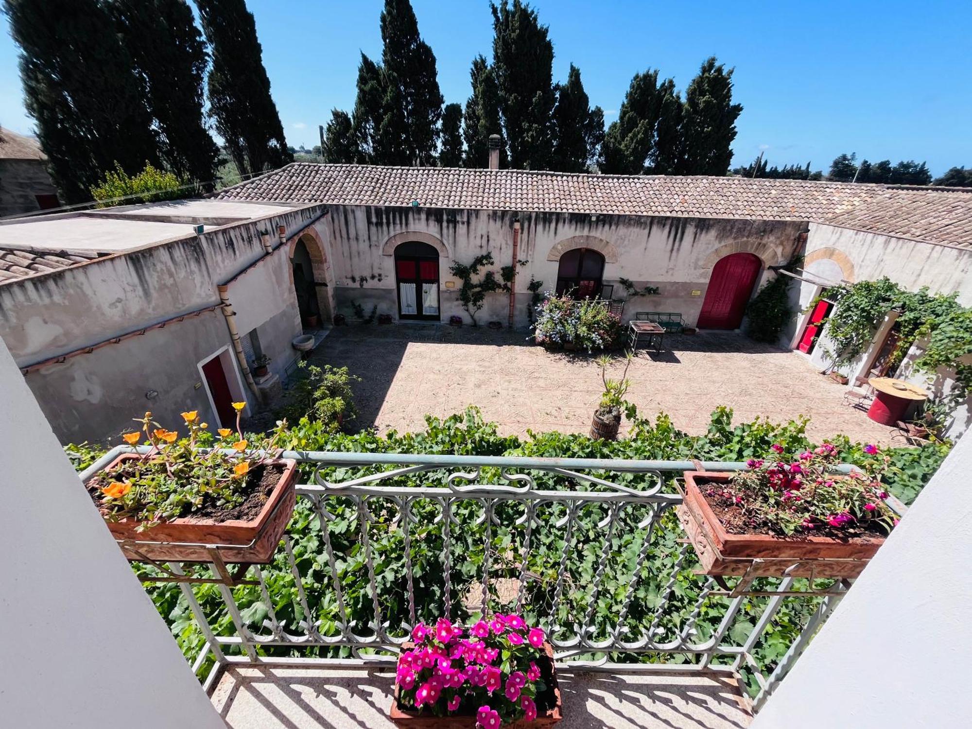 Baglio Fontanasalsa Agroturismo *